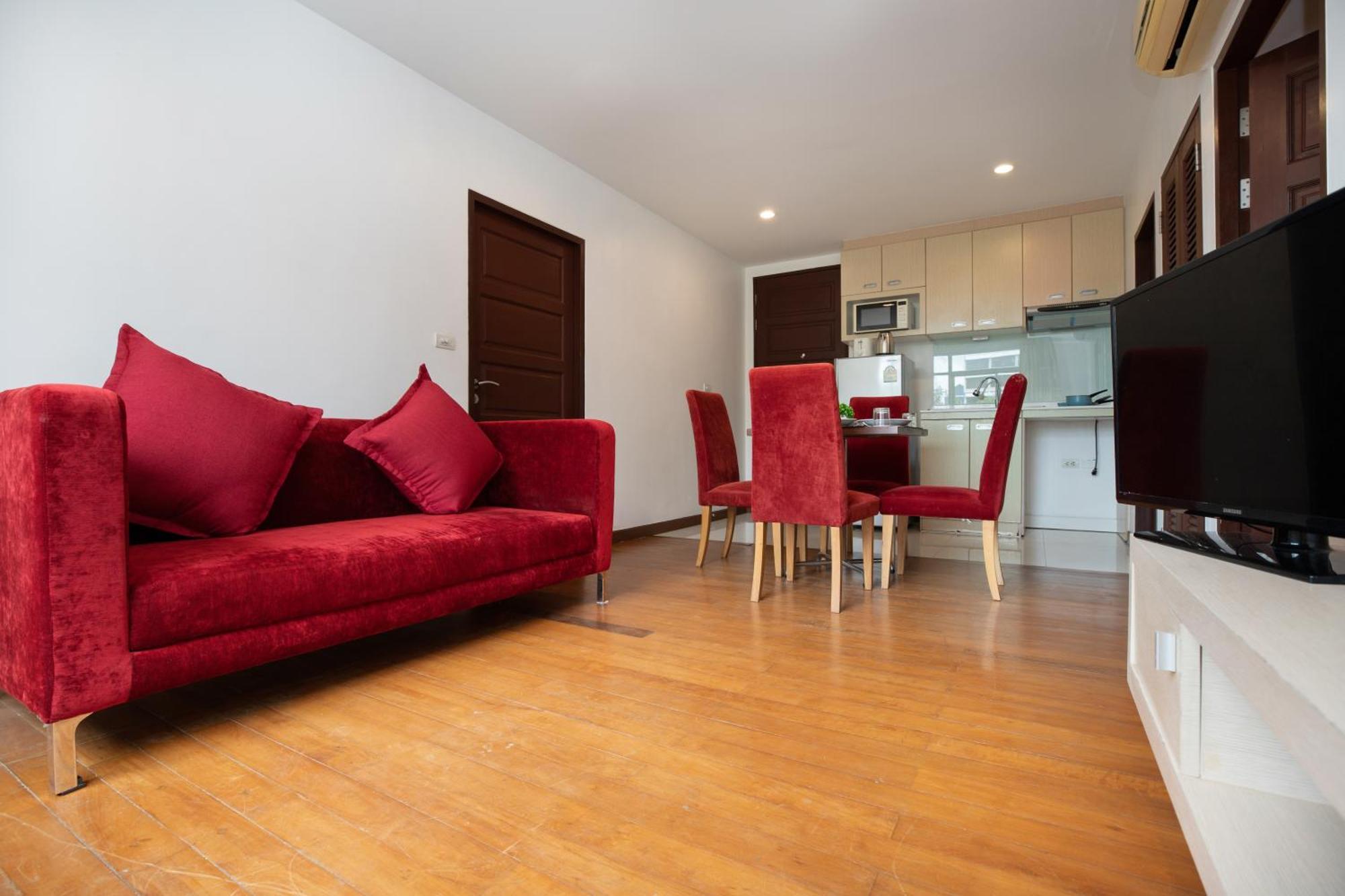 Icheck Inn Residences Patong מראה חיצוני תמונה