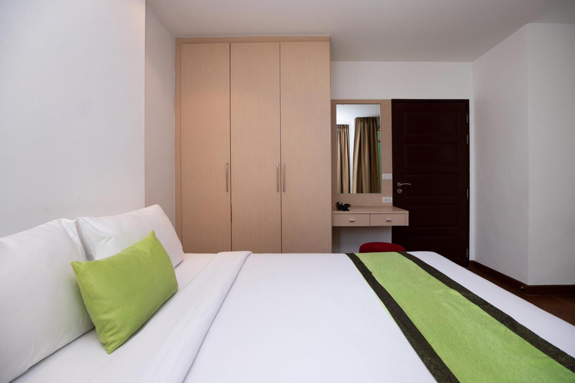 Icheck Inn Residences Patong מראה חיצוני תמונה