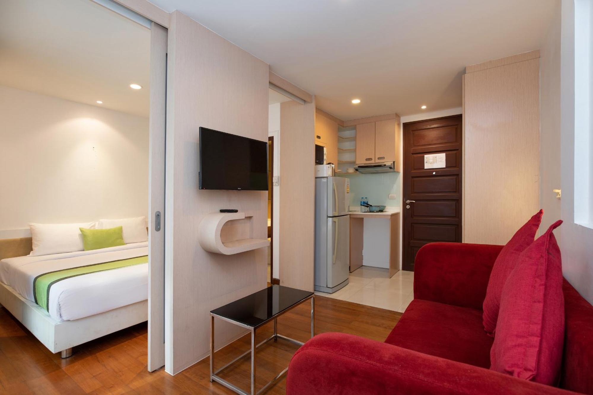 Icheck Inn Residences Patong מראה חיצוני תמונה